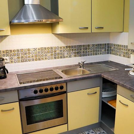 Jazmin Apartman Buzsák Buitenkant foto
